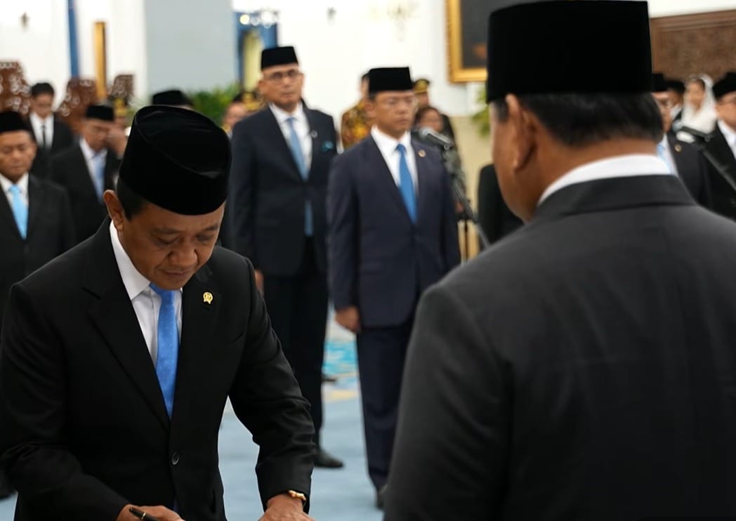 Bahlil Lahadalia Dilantik Jadi Menko Hilirisasi dan Transisi Energi, Rangkap Menteri ESDM