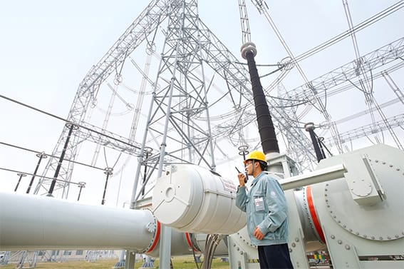 ABB Bantu Genjot PLN Memperkuat Infrastruktur Listrik