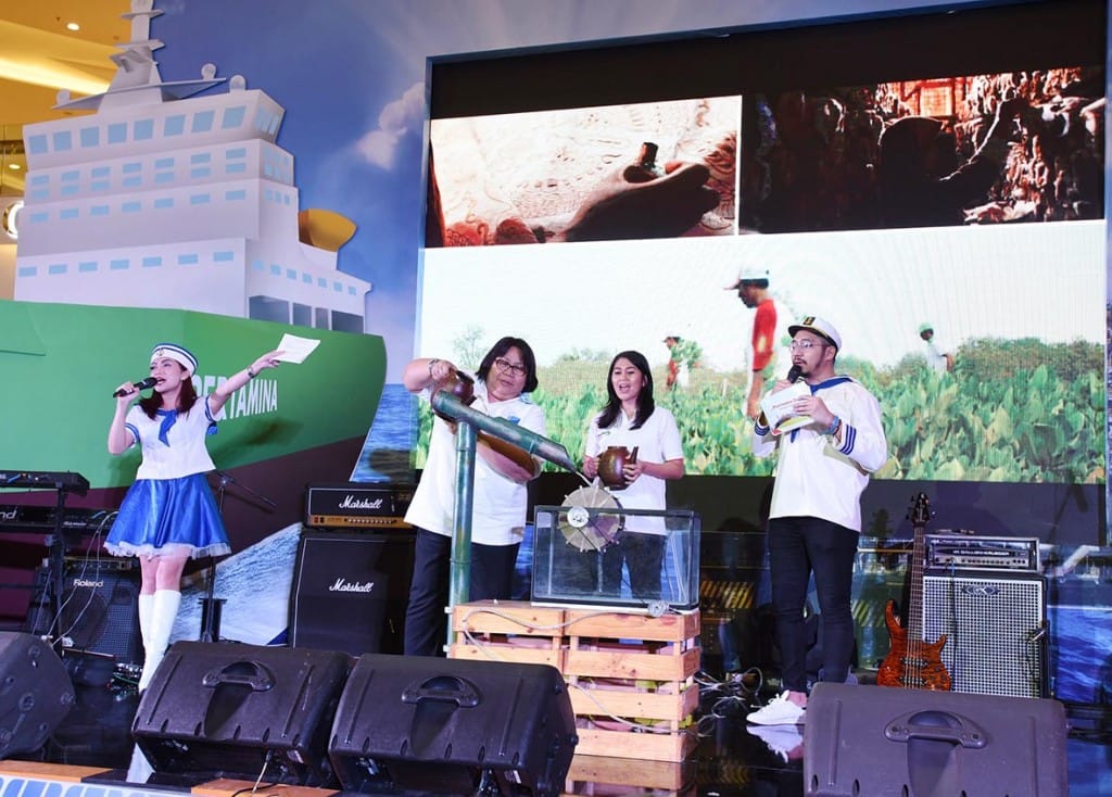 Pertamina Salurkan dan Pengenalan Energi Berkelanjutan bagi Masyarakat