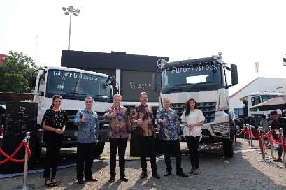 Mercedes-Benz Hadirkan Empat Produk Di Pamerindo
