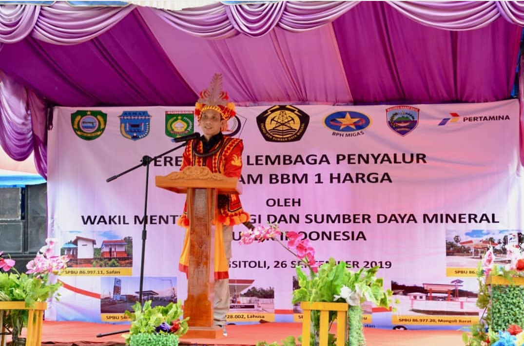 Arcandra Tahar Pimpin Peresmian BBM Satu Harga Di Berbagai Daerah