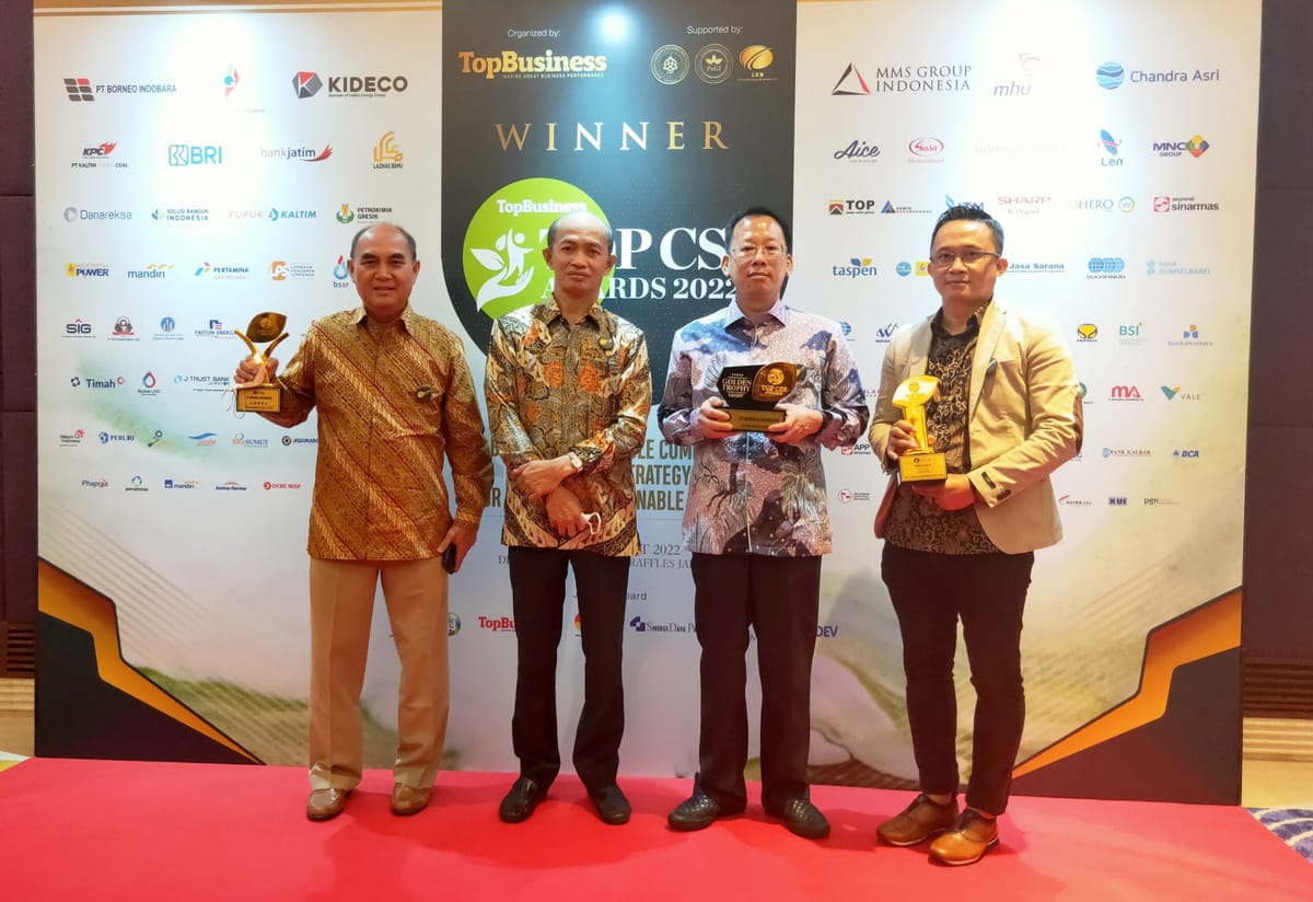 Borneo Indobara Sabet Penghargaan Top CSR Award 2022