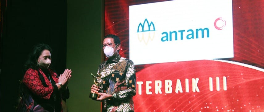 Antam Raih Penghargaan Anugerah BUMN dan Bcomss Award 2022