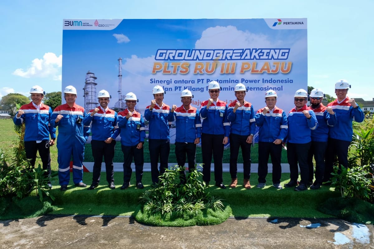 Kebut Transisi Energi, Pertamina Groundbreaking PLTS 2,25 MWp Kilang Plaju