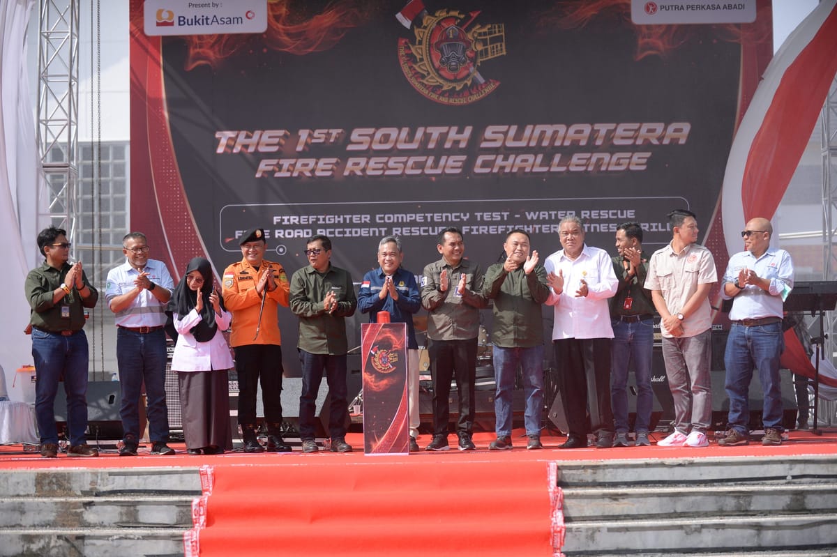 PTBA Gelar The 1st South Sumatera Fire and Rescue Challenge