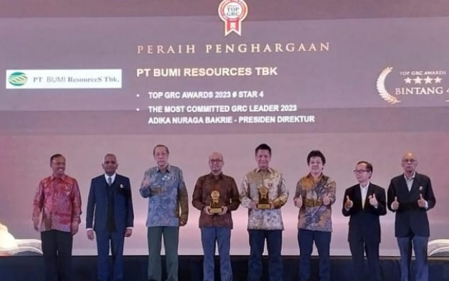 BUMI Raih 2 Penghargaan Top GRC Awards 2023