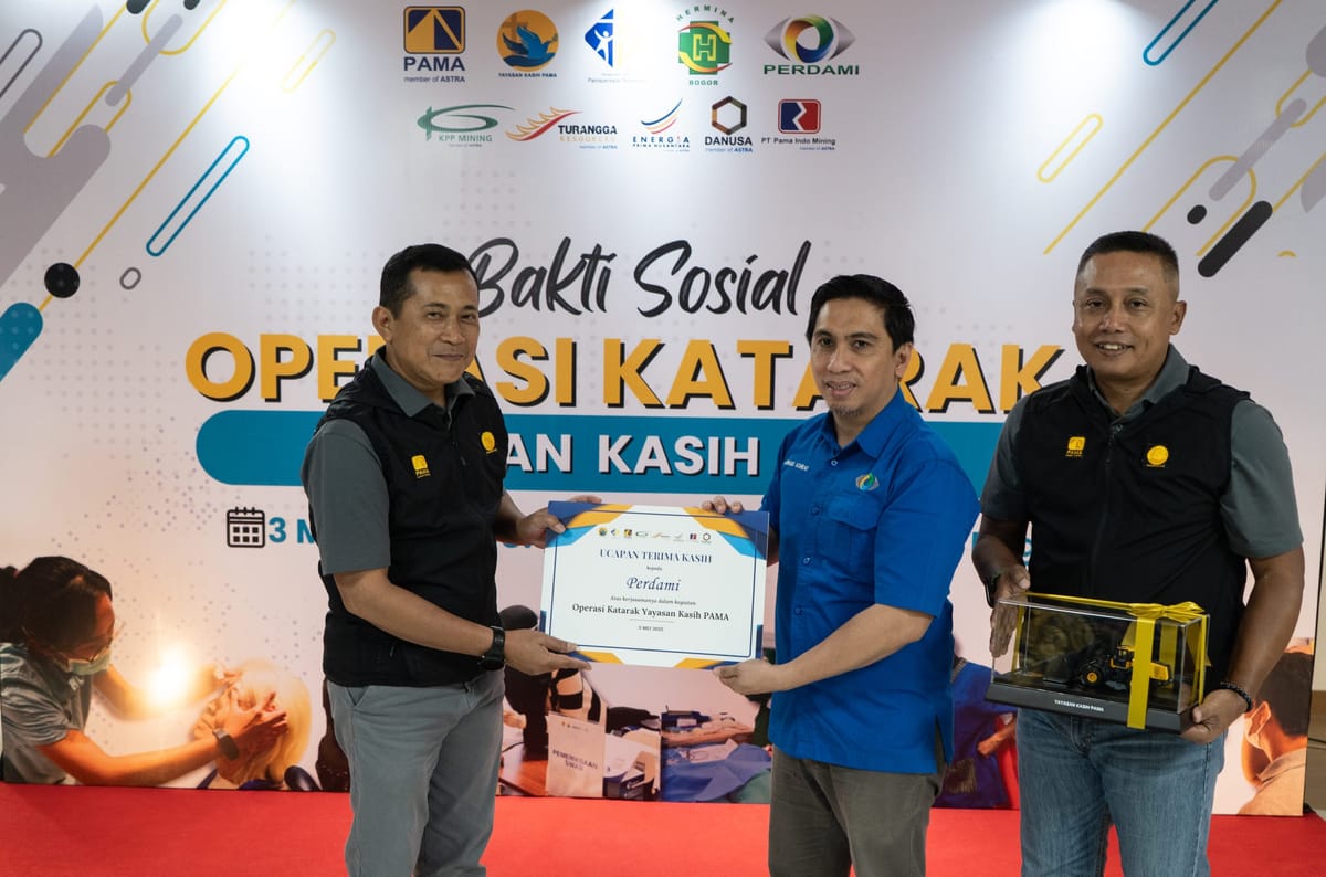 operasi katarak pama