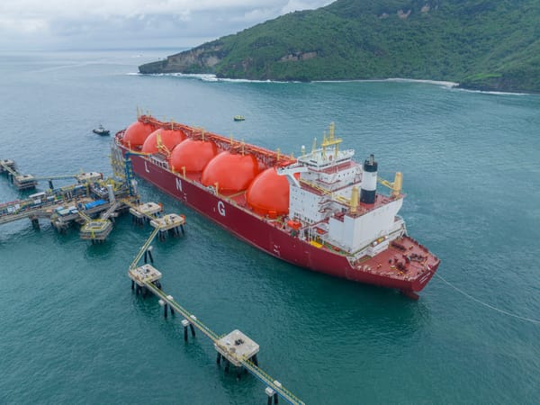 Harga LNG Global Naik 60% Akibat Perang, Dorong Adanya Evaluasi Alokasi HGBT Tepat Sasaran
