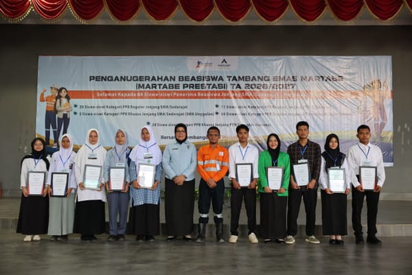PTAR Kembali Salurkan Bantuan Beasiswa Lewat Program Martabe Prestasi