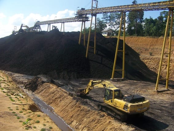 Batu Bara Jeblok Lagi Menyusul Penurunan Harga Minyak