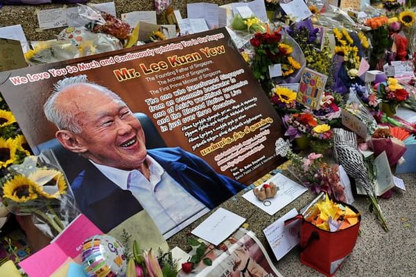 Lee Kuan Yew Jadikan Singapura Kaya Tanpa Sumber Daya Energi