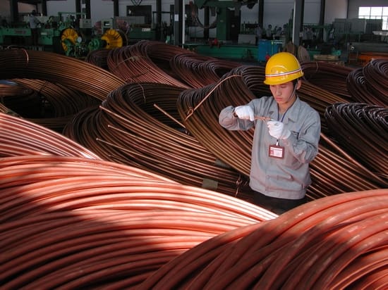 Harga Logam Dasar Jatuh di Bursa London Karena Dolar