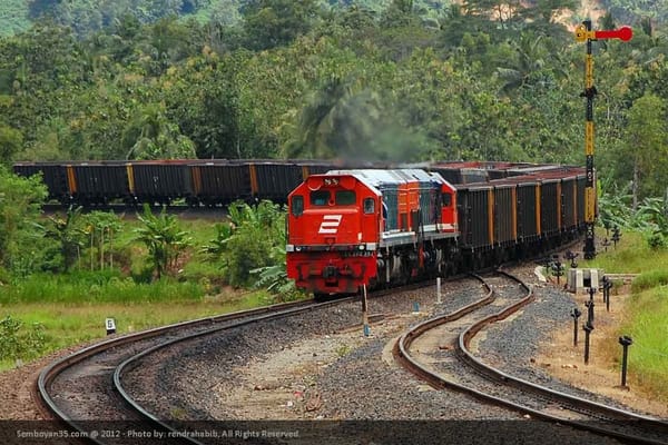 Lesunya Batu Bara Tak Pengaruhi Kinerja KA Logistik