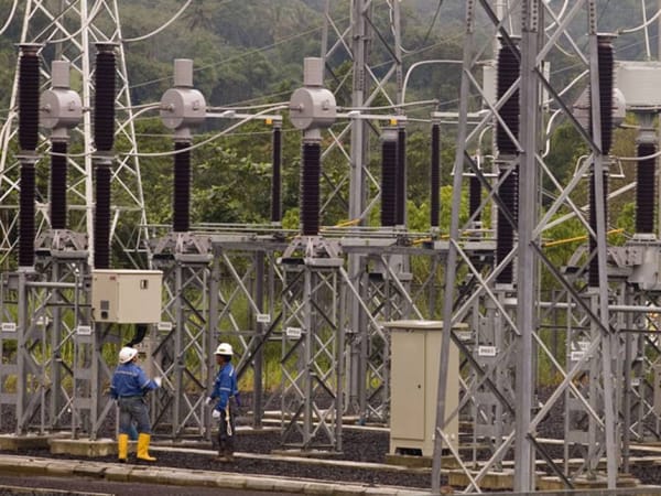 Gara-gara burung, Listrik Padam