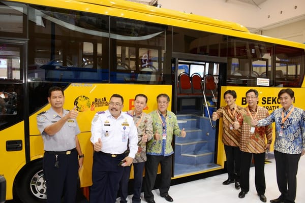 Tujuh Produk Hino untuk Lancarkan Usaha
