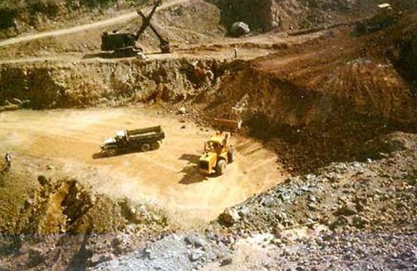 Filipina Tutup Tambang Nikel