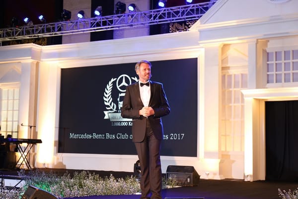 Apresiasi bagi Perusahaan Otobus yang Capai 1 Juta KM Tanpa Turun Mesin