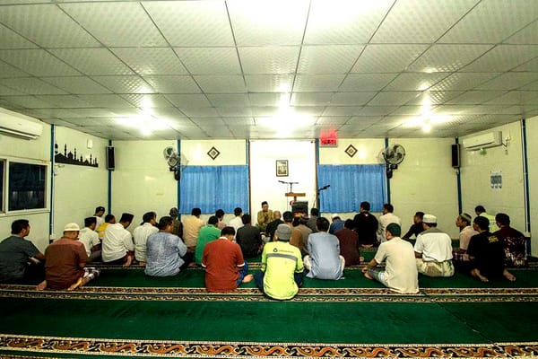 Seruyung, Tambang yang Dikelilingi Orang Yang Bersyukur