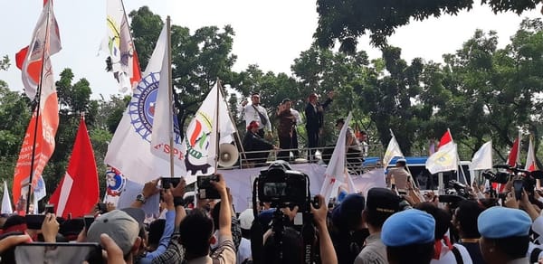 Diminta Mundur, Rini Jawab Tak Ada Penjualan Aset Pertamina