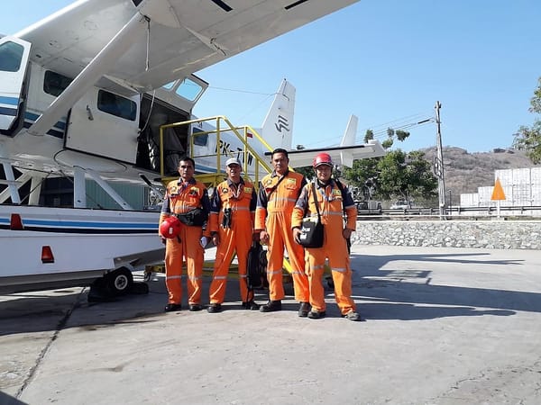 Sudah Sepekan, Tim Penyelamat Amman Mineral Evakuasi Korban Gempa Bumi