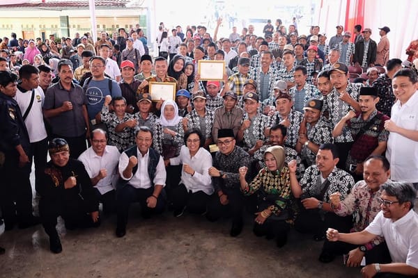 Menkeu Saksikan Penyerahan Bantuan ComDev Geo Dipa