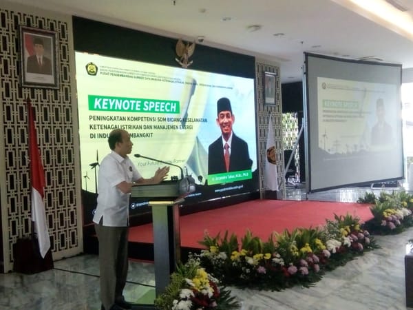 KESDM Teken Kerjasama Bidang Keselamatan Kelistrikan dan Energi dengan Universitas