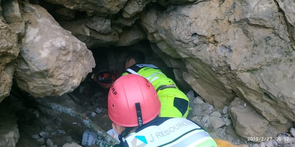 Inilah Sumbangsih JRBM Bantu Evakuasi Korban Longsor Di Lokasi PETI Bakan