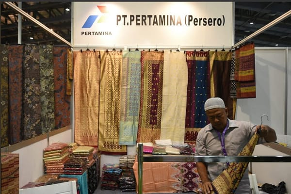 Pertamina Buka Akses Pasar UMKM Kain Nusantara