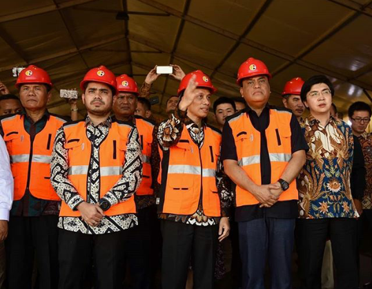 Pemerintah Resmikan Pemancangan Pabrik Feronikel Milik Ceria Nugraha