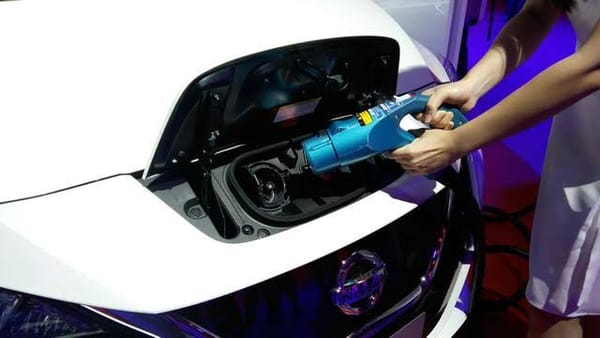 Dukung Percepatan Kendaraan Listrik, DEN Imbau Titik Perkantoran Sediakan Fasilitas Isi Daya