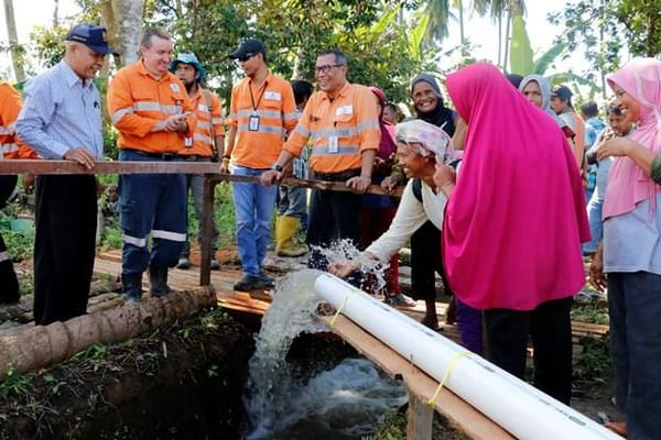 Tingkatkan Kesejahteraan Petani Batangtoru, Agincourt Bangun Jembatan dan Irigasi