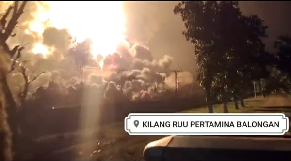 Tanki T-130 Di Kilang Balongan Terbakar, Pertamina Pastikan Pasokan BBM Aman