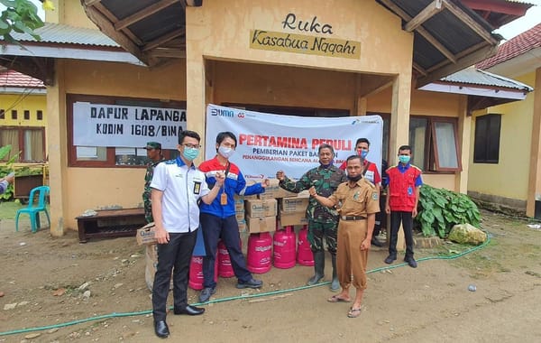 Pertamina Peduli Bantu Masyarakat Korban Banjir Di NTT Dan NTB