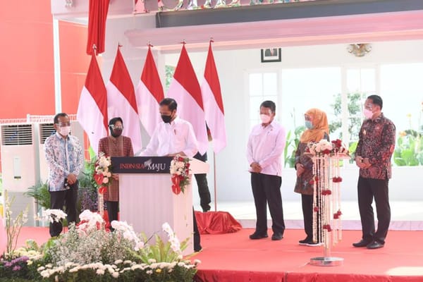 Presiden Joko Widodo Resmikan PLTSa Benowo