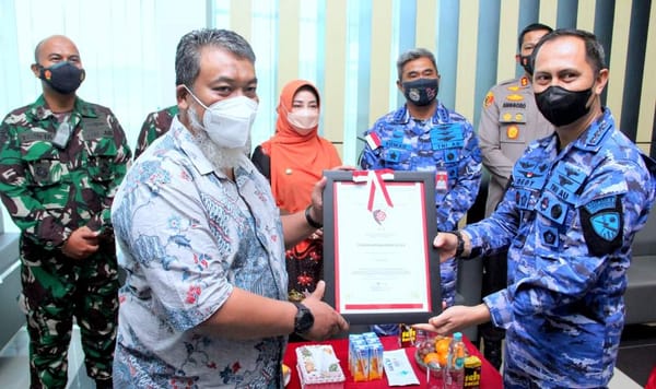 Dukung Kegiatan Serbuan Vaksinasi Di Kabupaten Berau, Berau Coal Dapat Apresiasi TNI AU