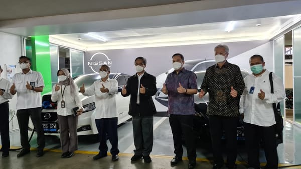 Gandeng Nissan, PLN Hadirkan Mitra Swasta Pertama Penyediaan  SPKLU di Indonesia