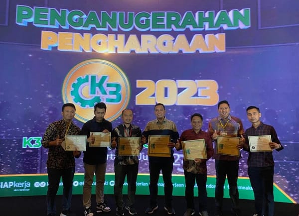 Prioritaskan Keselamatan Kerja, UT Group Raih Penghargaan K3 dari Kemenaker